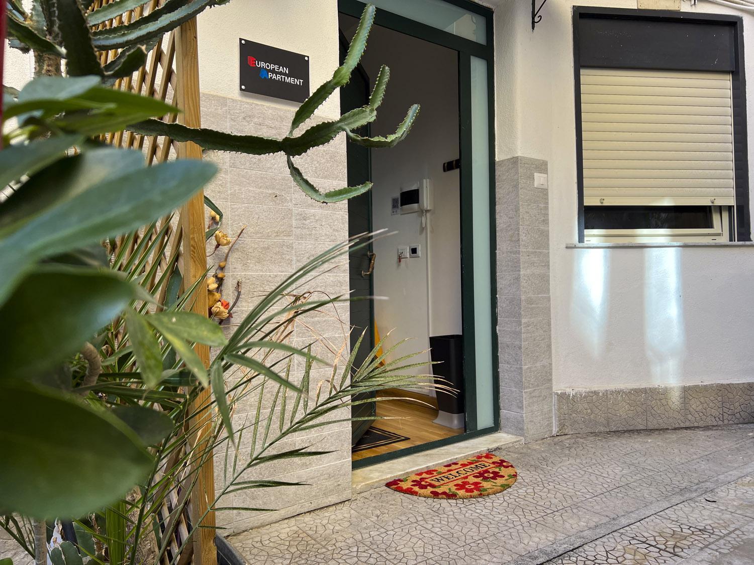 European Apartment - Town Center Self Check-In Catánia Buitenkant foto